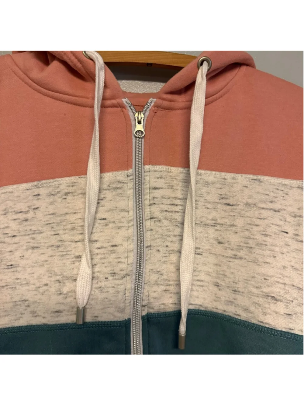 doublju Colorblock Cropped Hoodie Women’s Size Large Pink Teal heathered